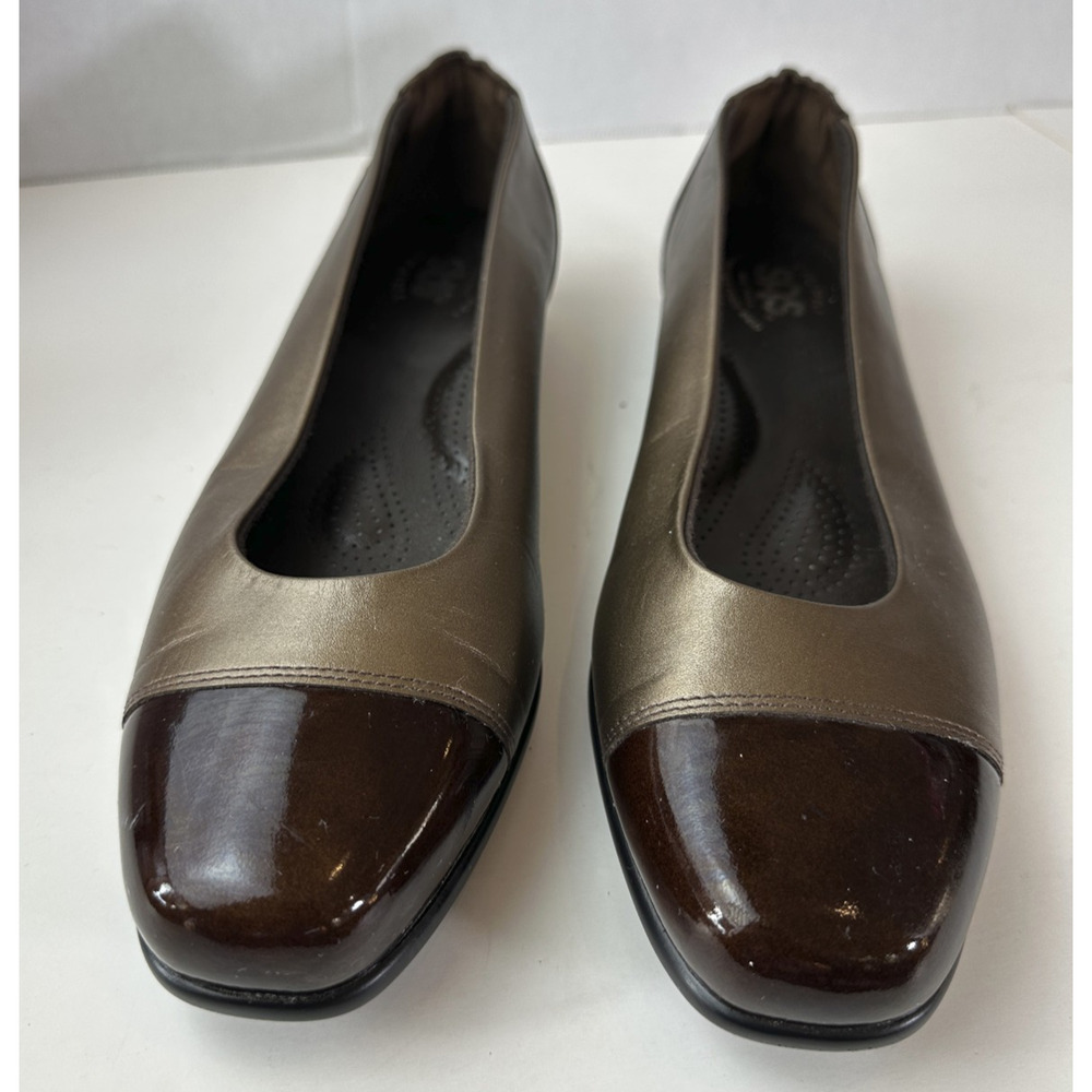 SAS Coco Slip On Flat Loafer Shoes Patent Leather Cap Toe Bronze 10 N Narrow - Picture 2 of 15
